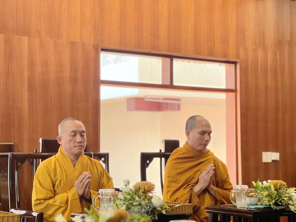 trai tăng 5