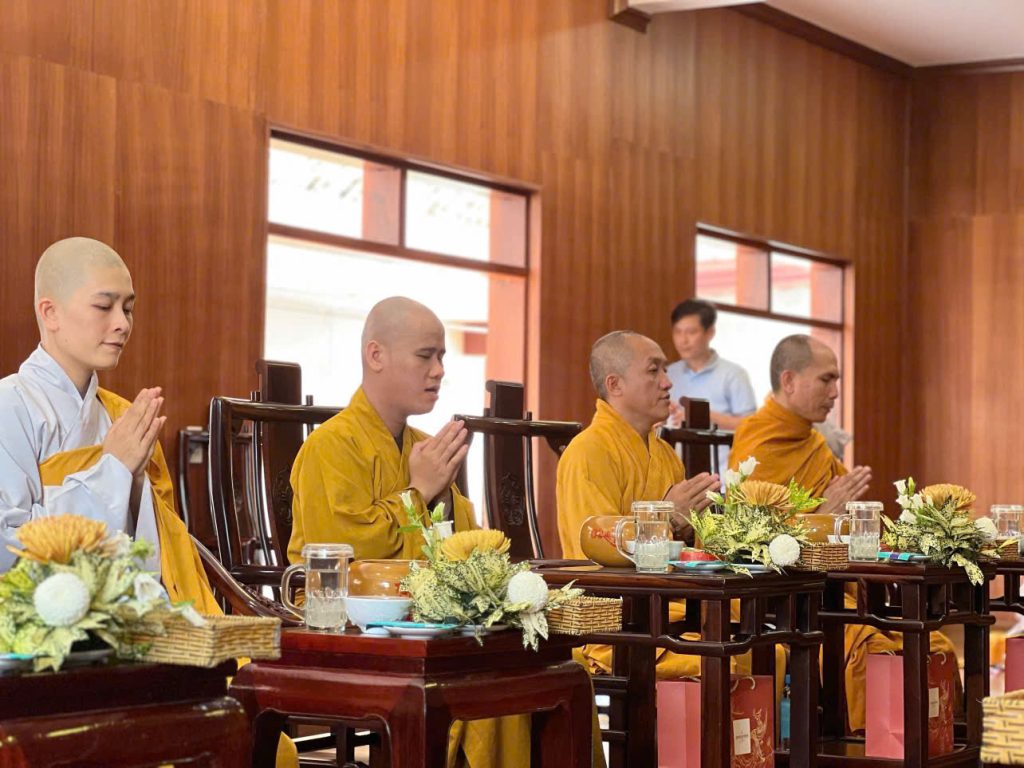 trai tăng 6